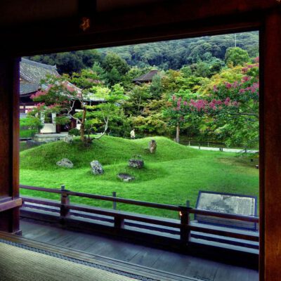 tsukiyama-garden